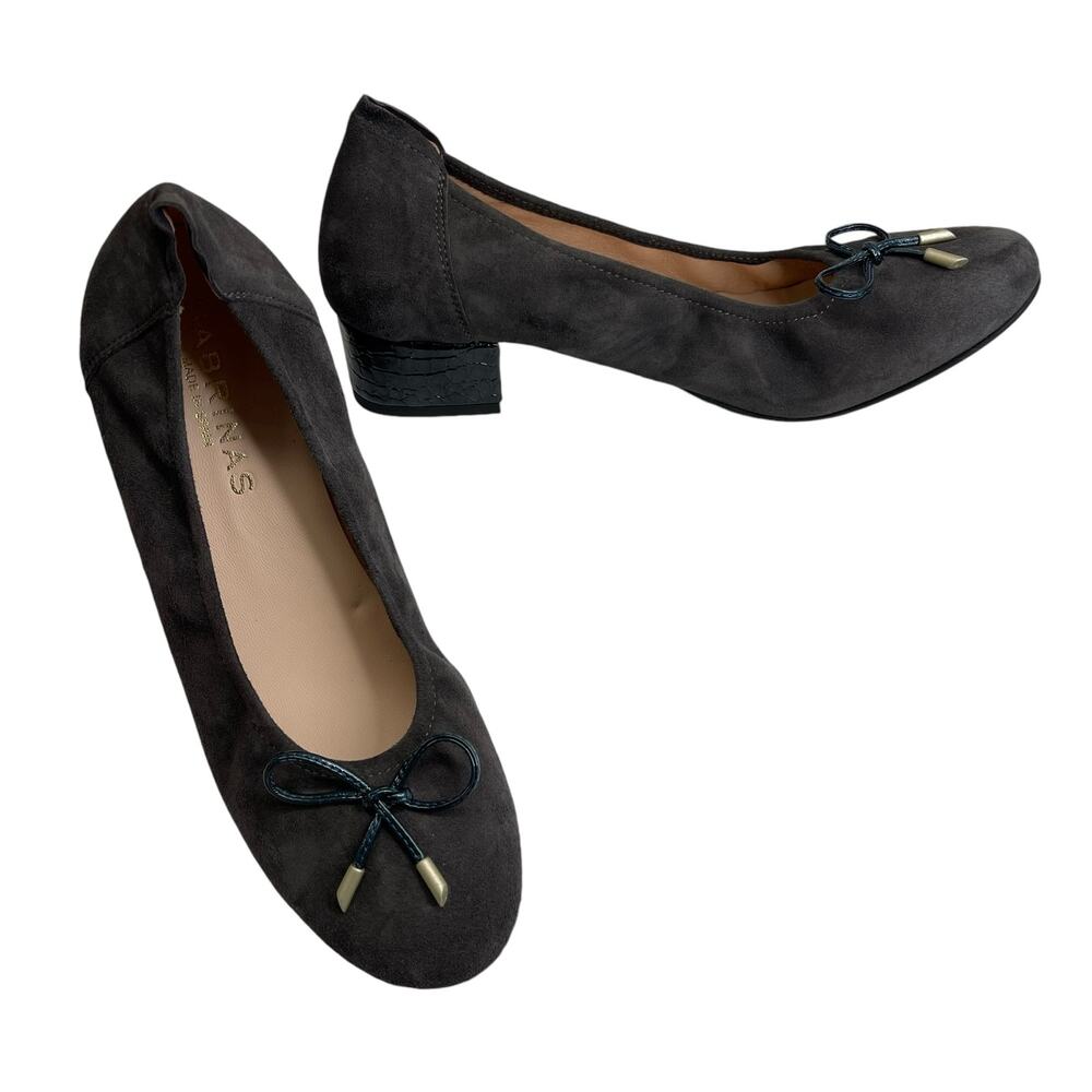 Sabrinas Womens Heeled Suede Gray Shoes Size 10